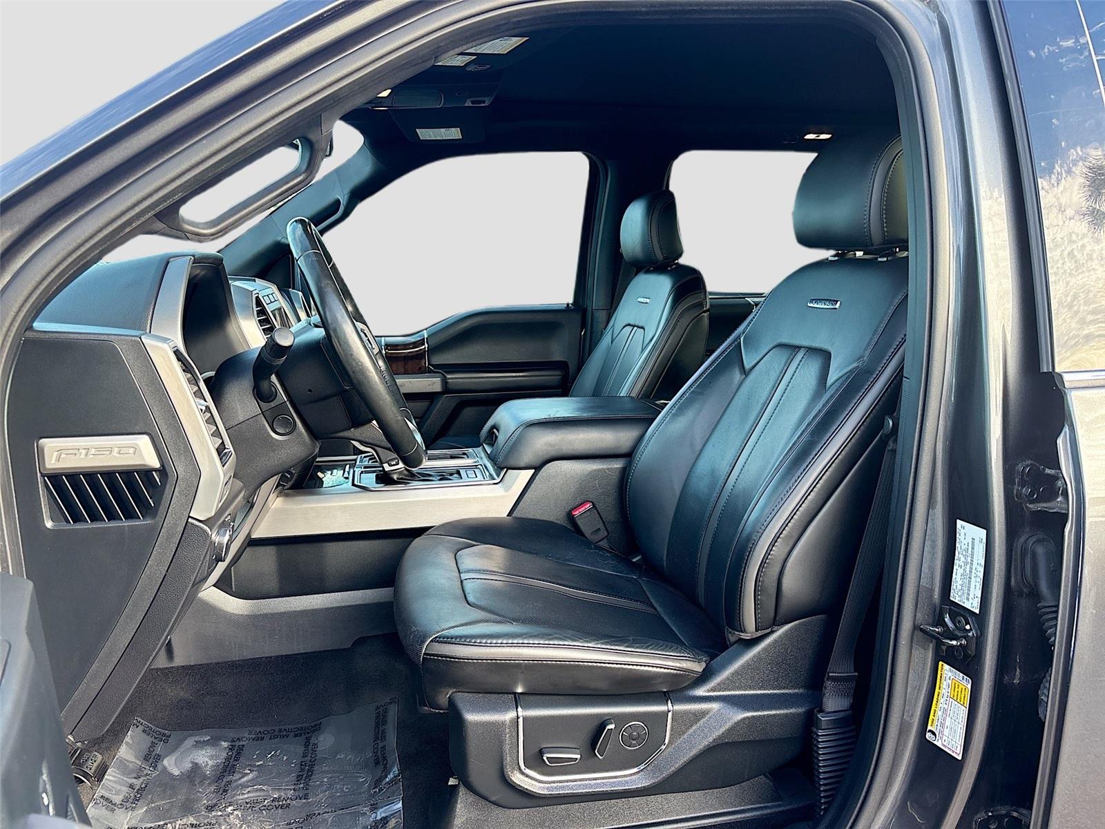 2017 Ford F-150 Platinum