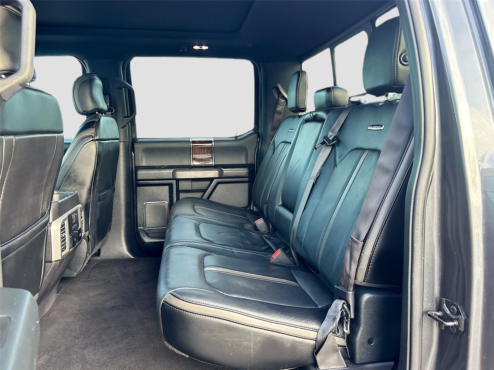 2017 Ford F-150 Platinum