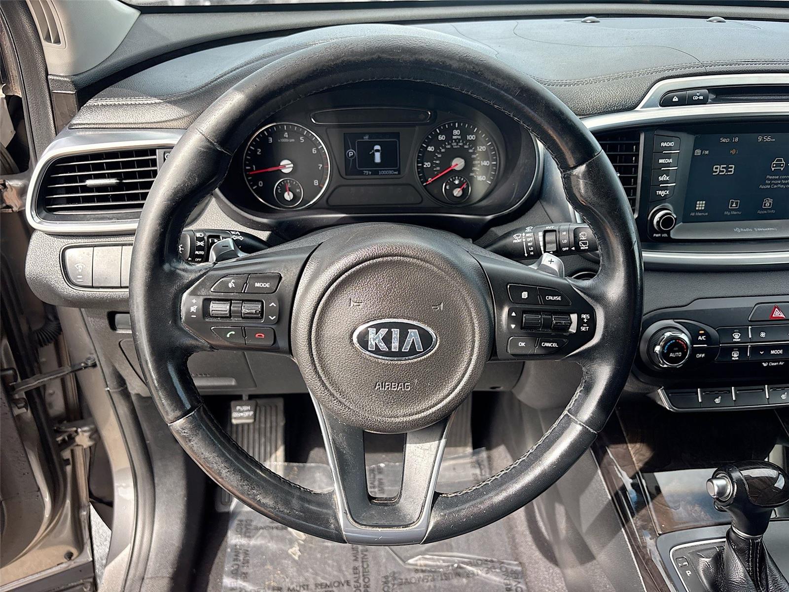 2017 Kia Sorento EX