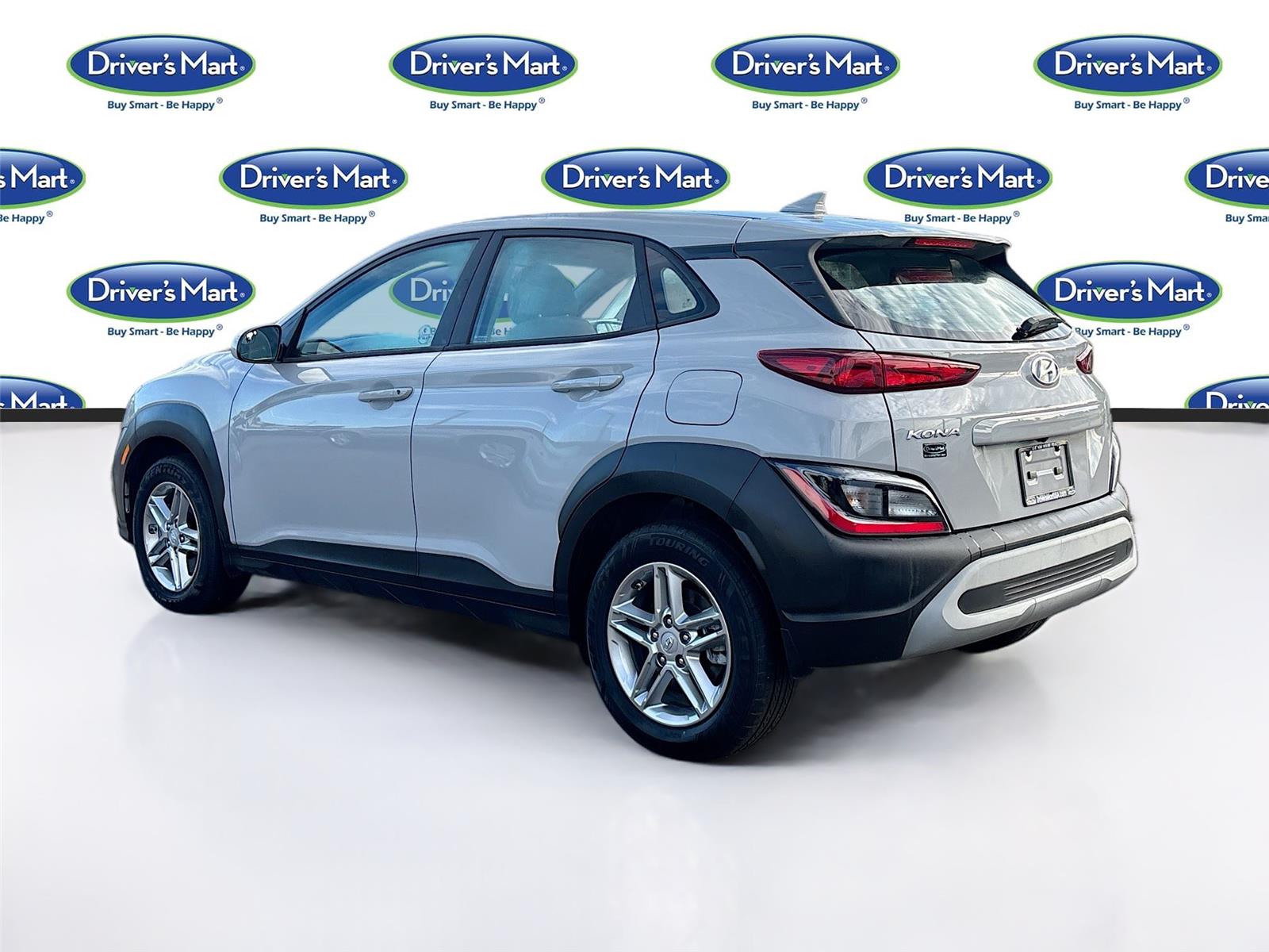 2022 Hyundai Kona SE photo 4