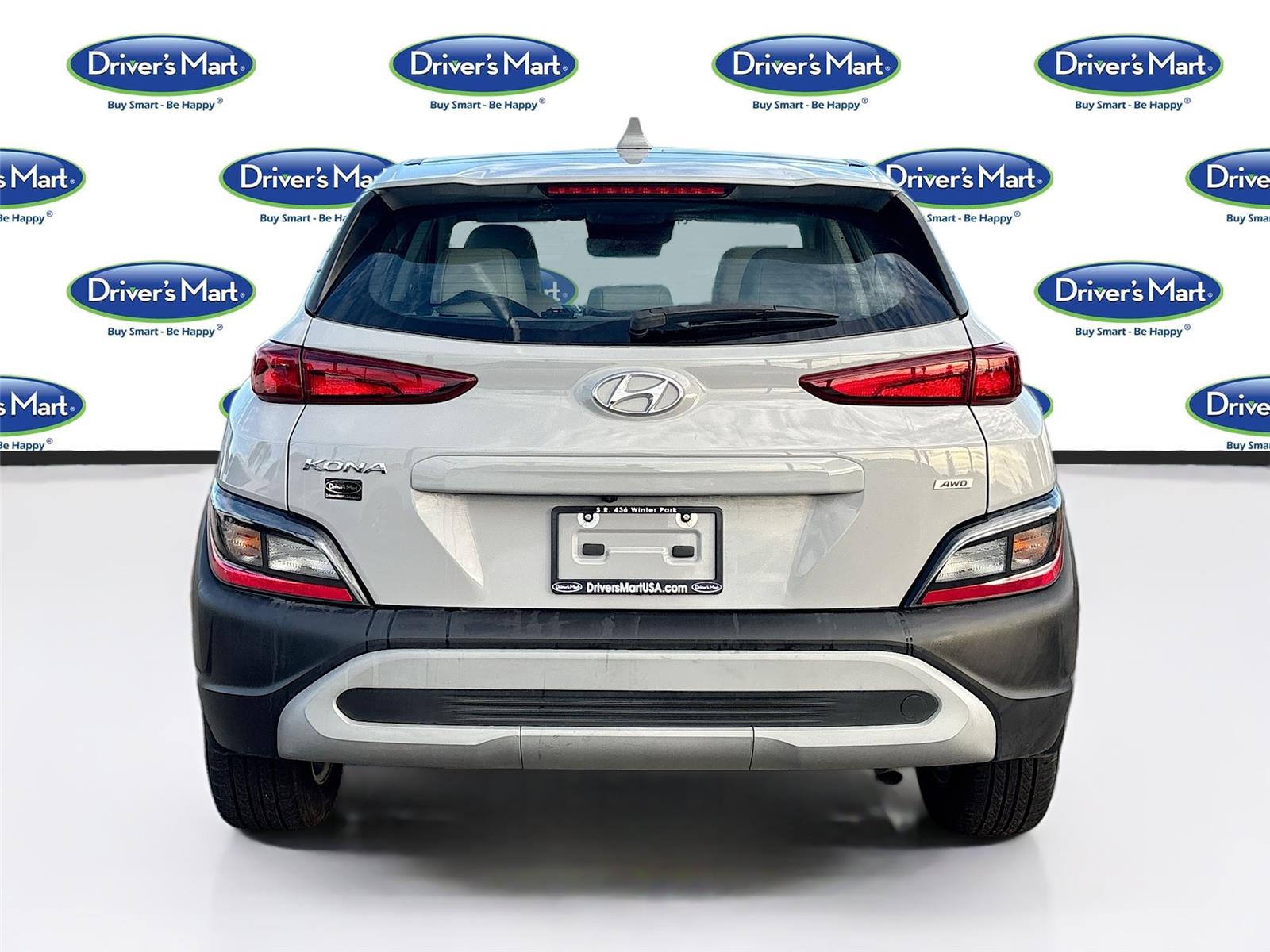 2022 Hyundai Kona SE photo 5