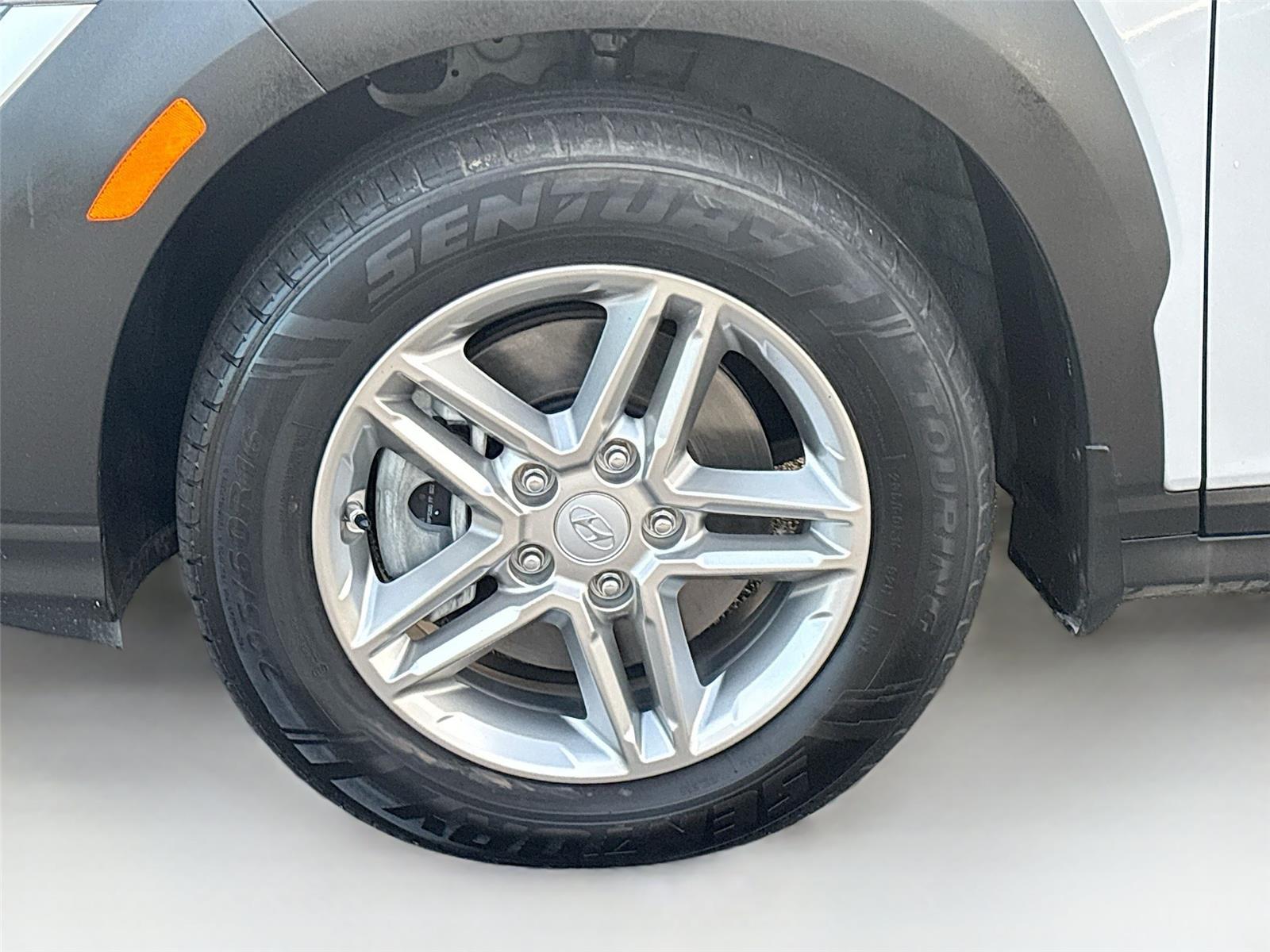 2022 Hyundai Kona SE photo 26