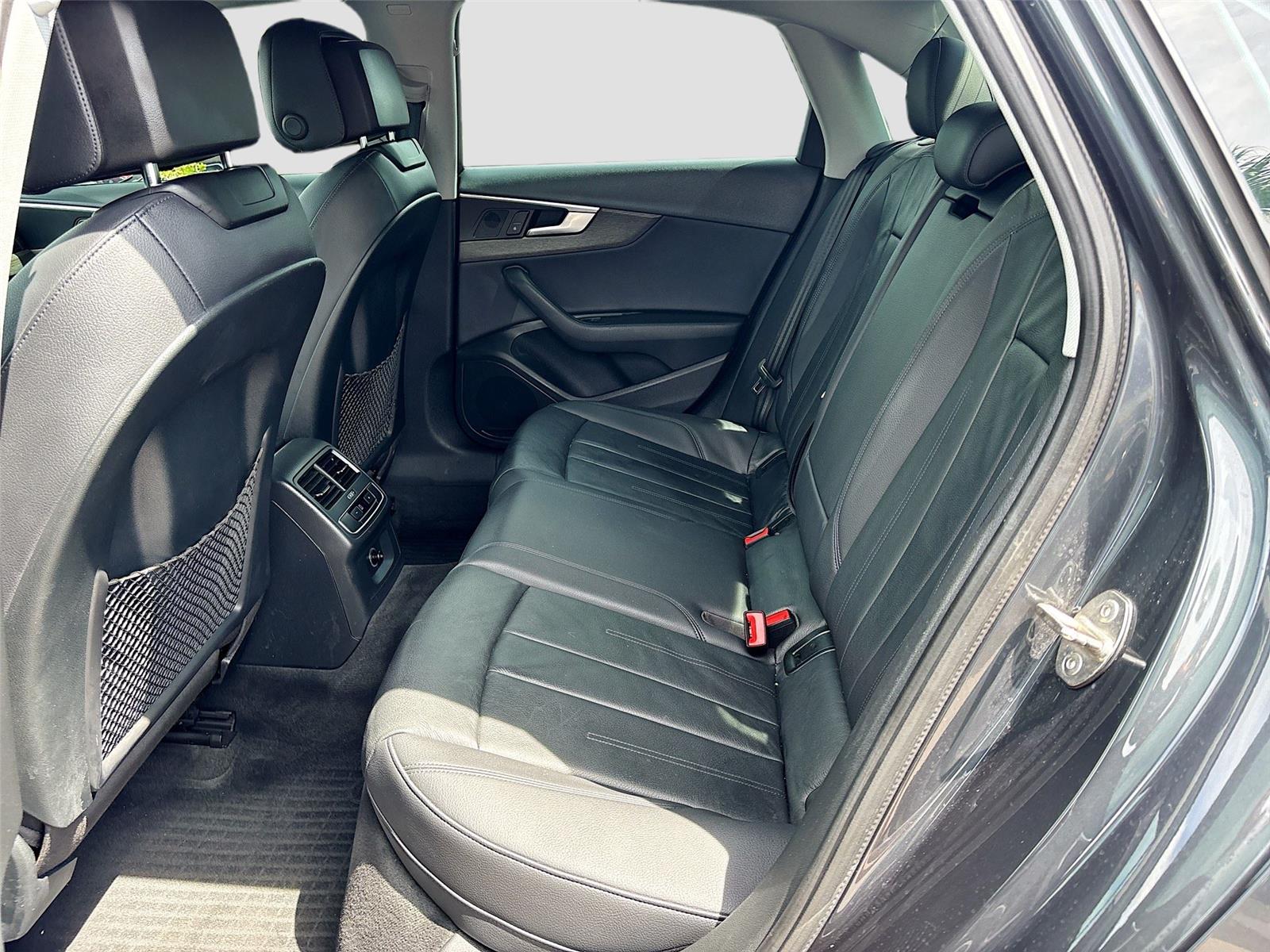 2018 Audi A4 Premium photo 22