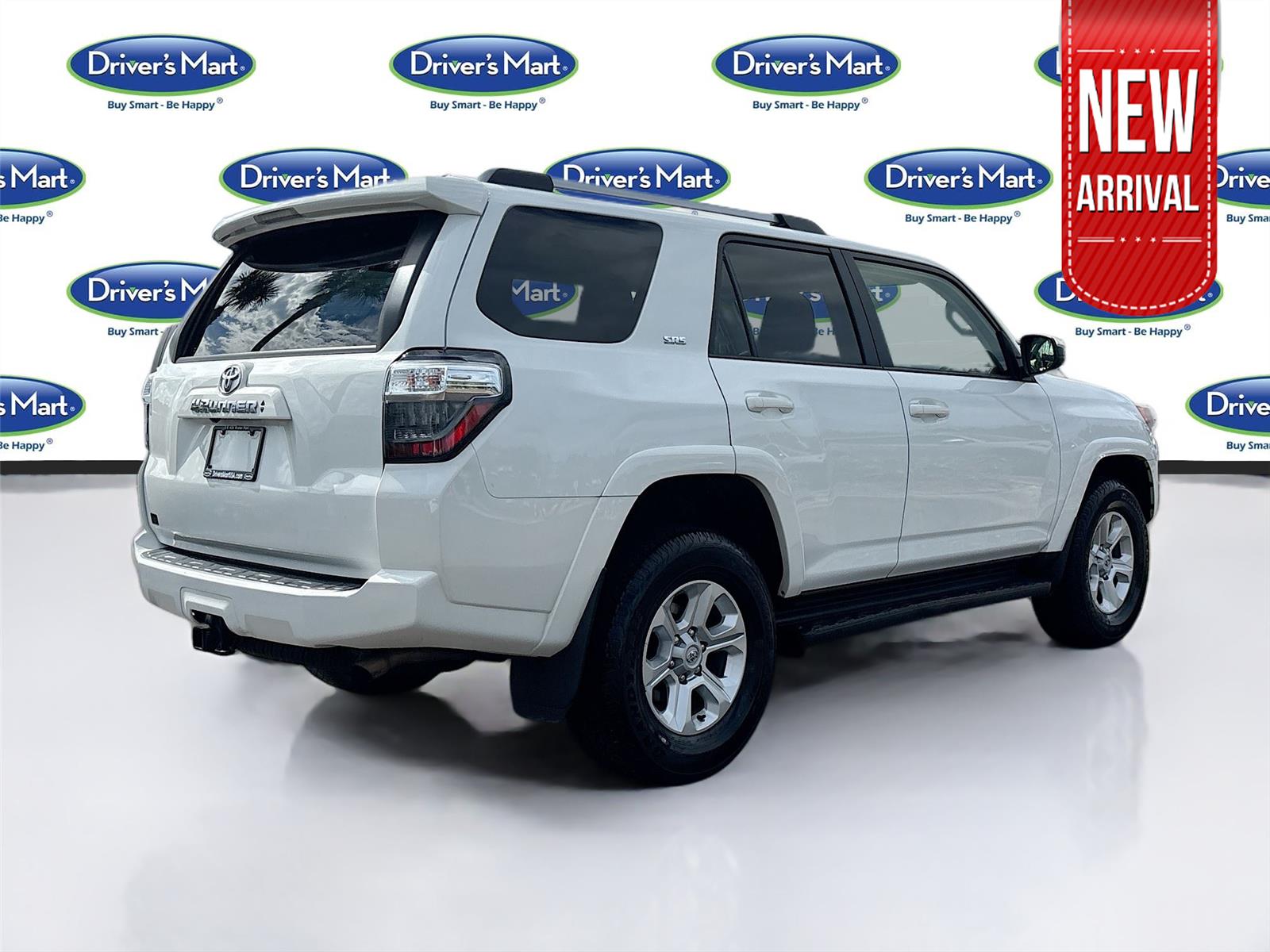2024 Toyota 4Runner SR5 photo 4