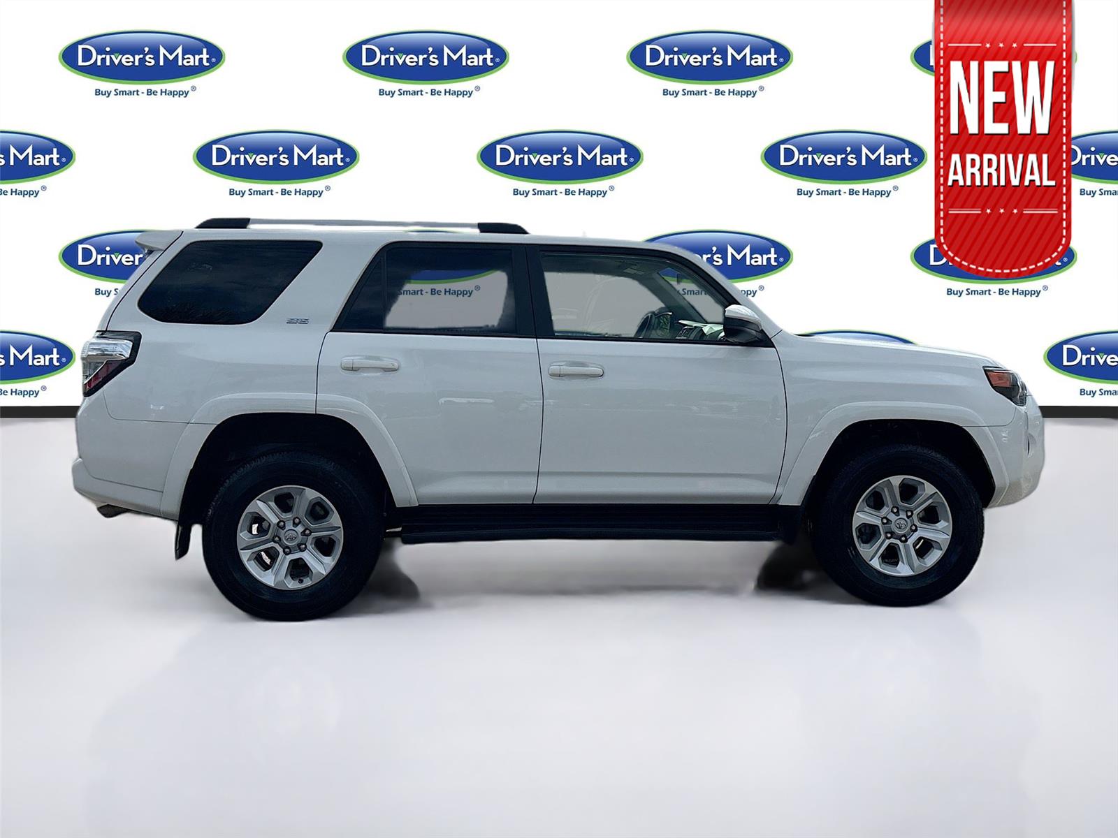 2024 Toyota 4Runner SR5 photo 5