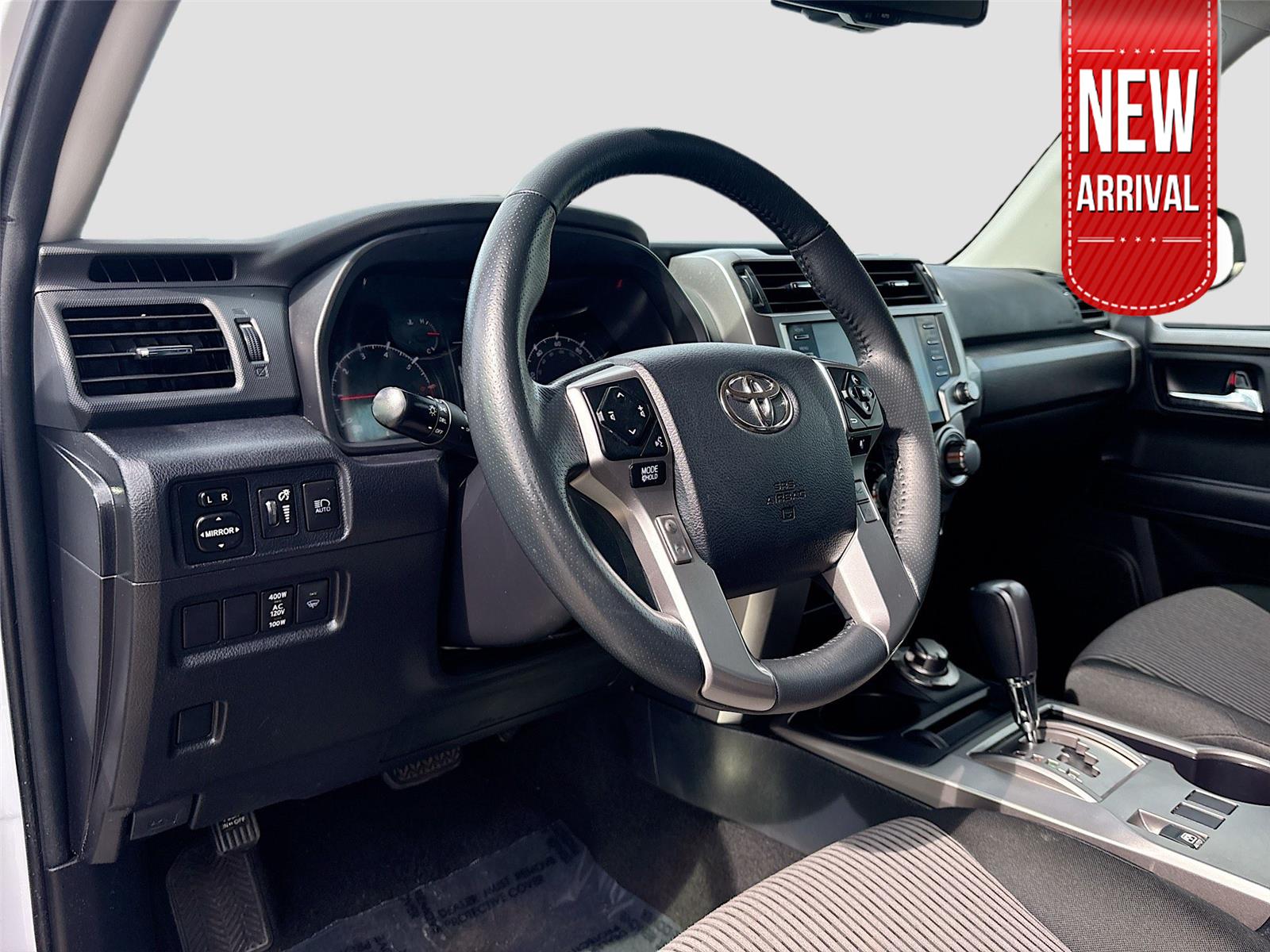 2024 Toyota 4Runner SR5 photo 6