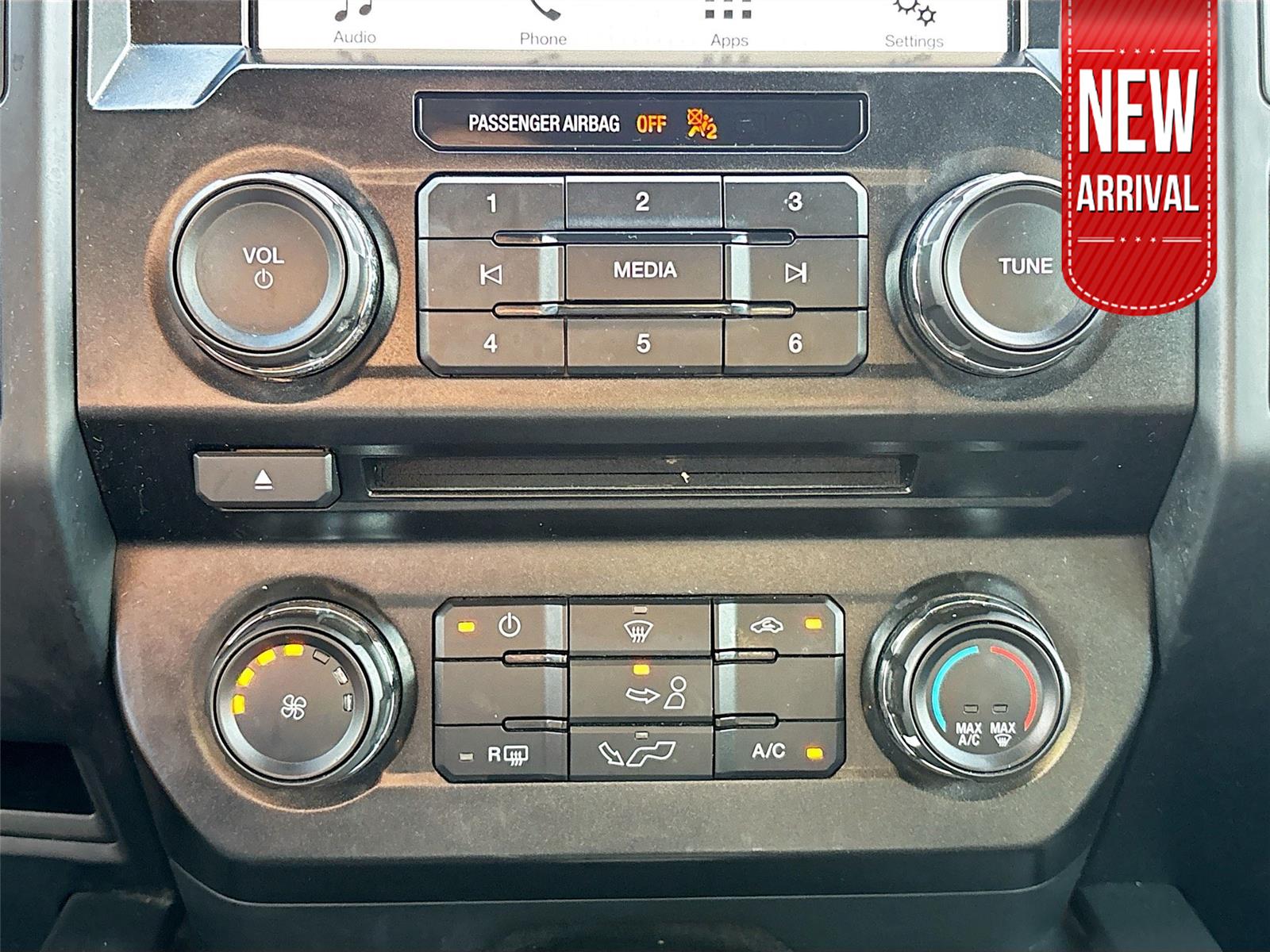 2018 Ford F-150 photo 8
