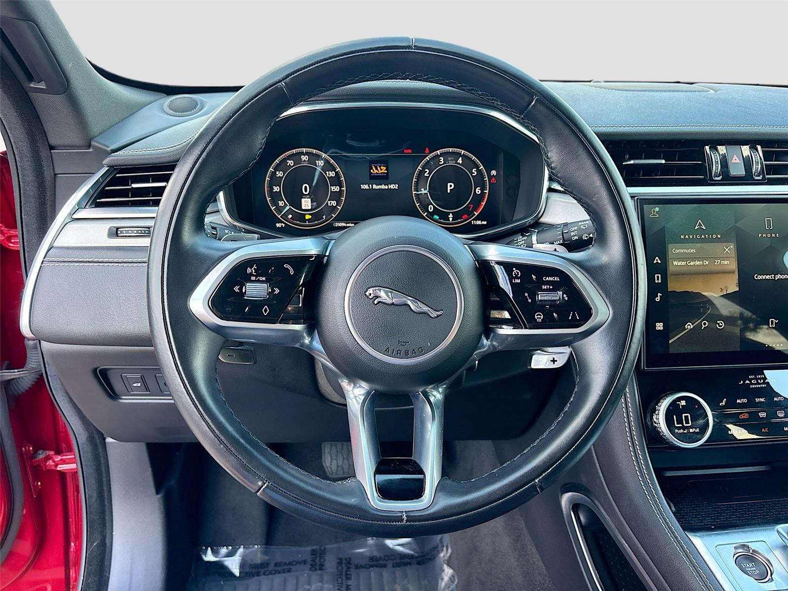 2024 Jaguar F-PACE P250 R-Dynamic S photo 11