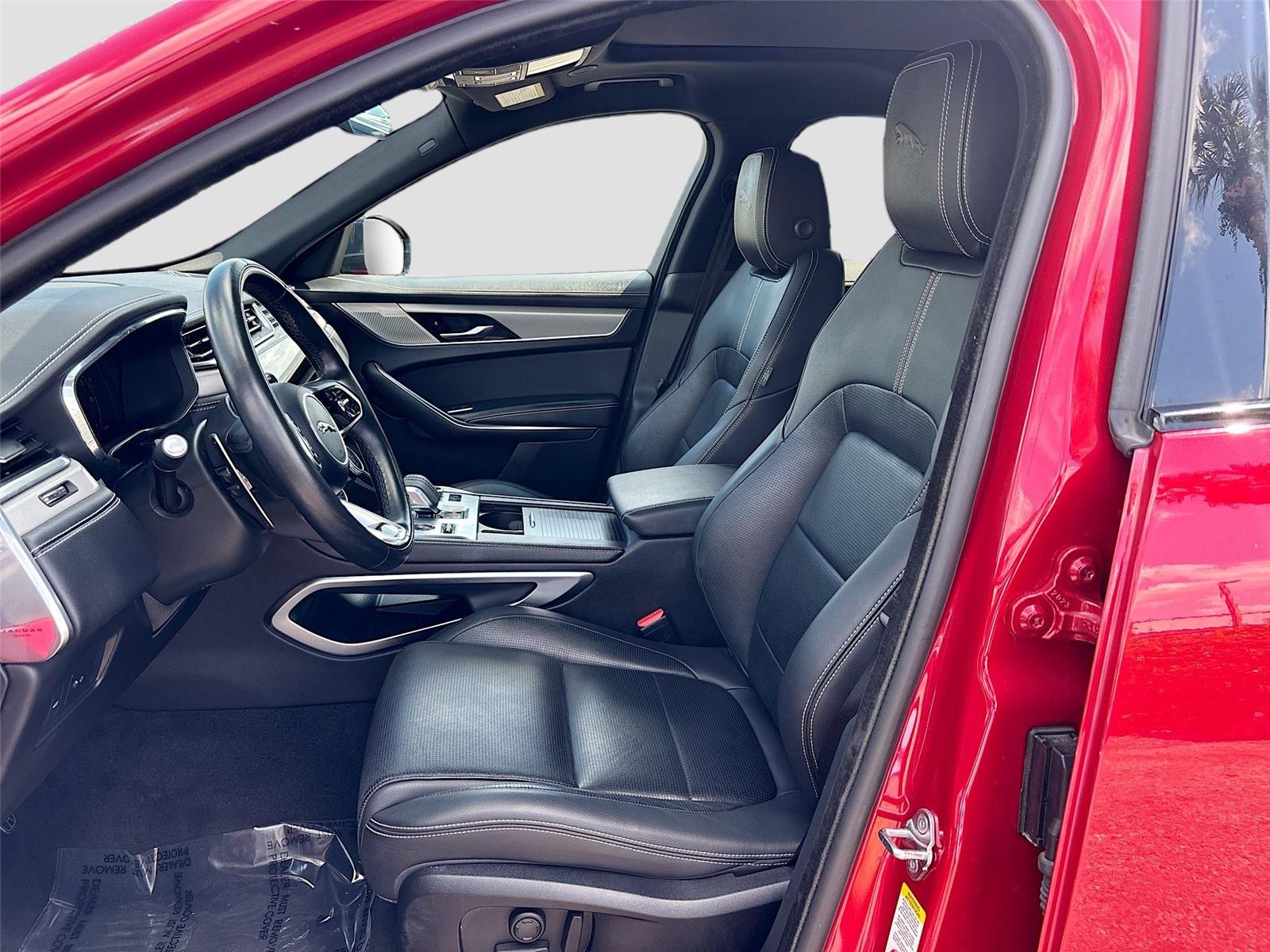 2024 Jaguar F-PACE P250 R-Dynamic S photo 19