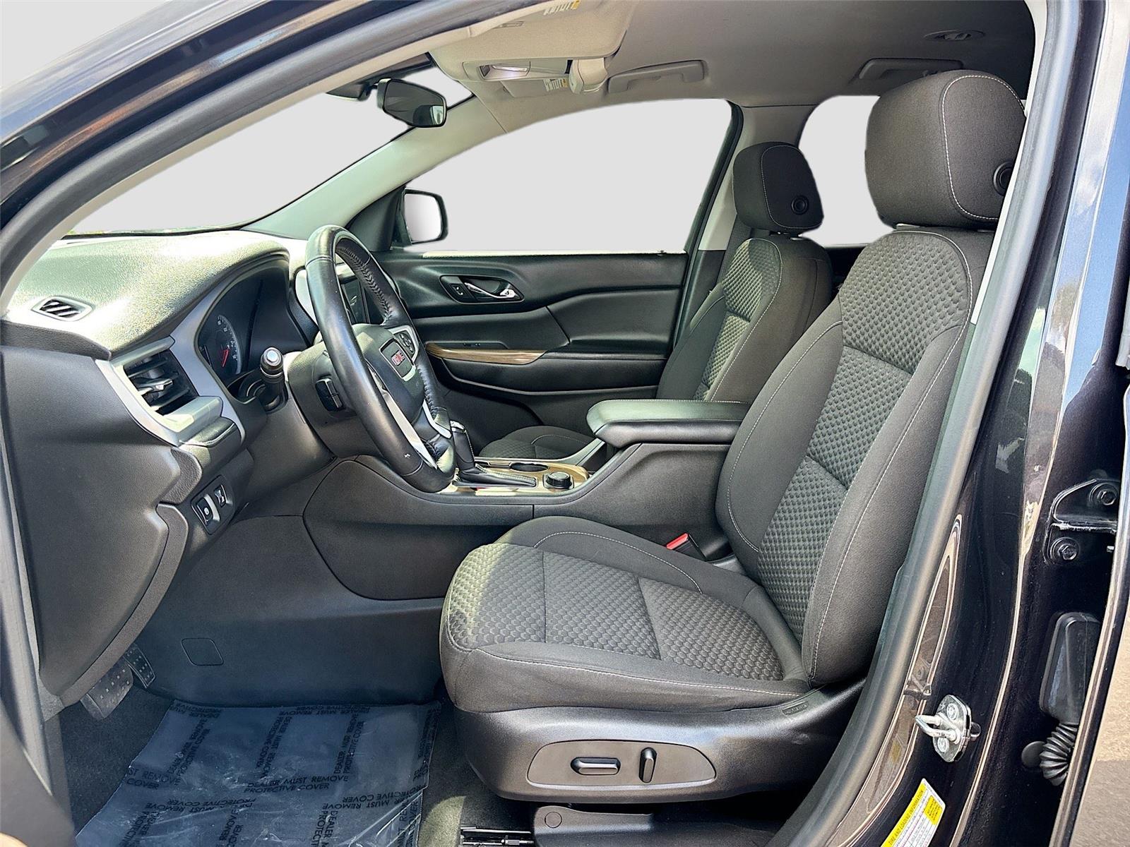 2017 GMC Acadia SLE