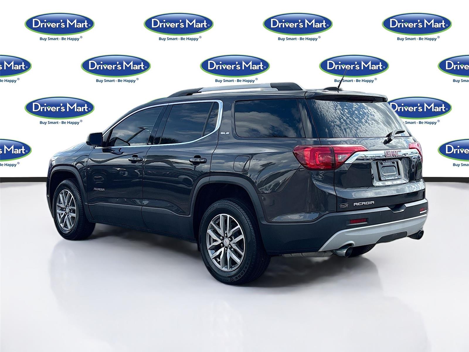 2017 GMC Acadia SLE