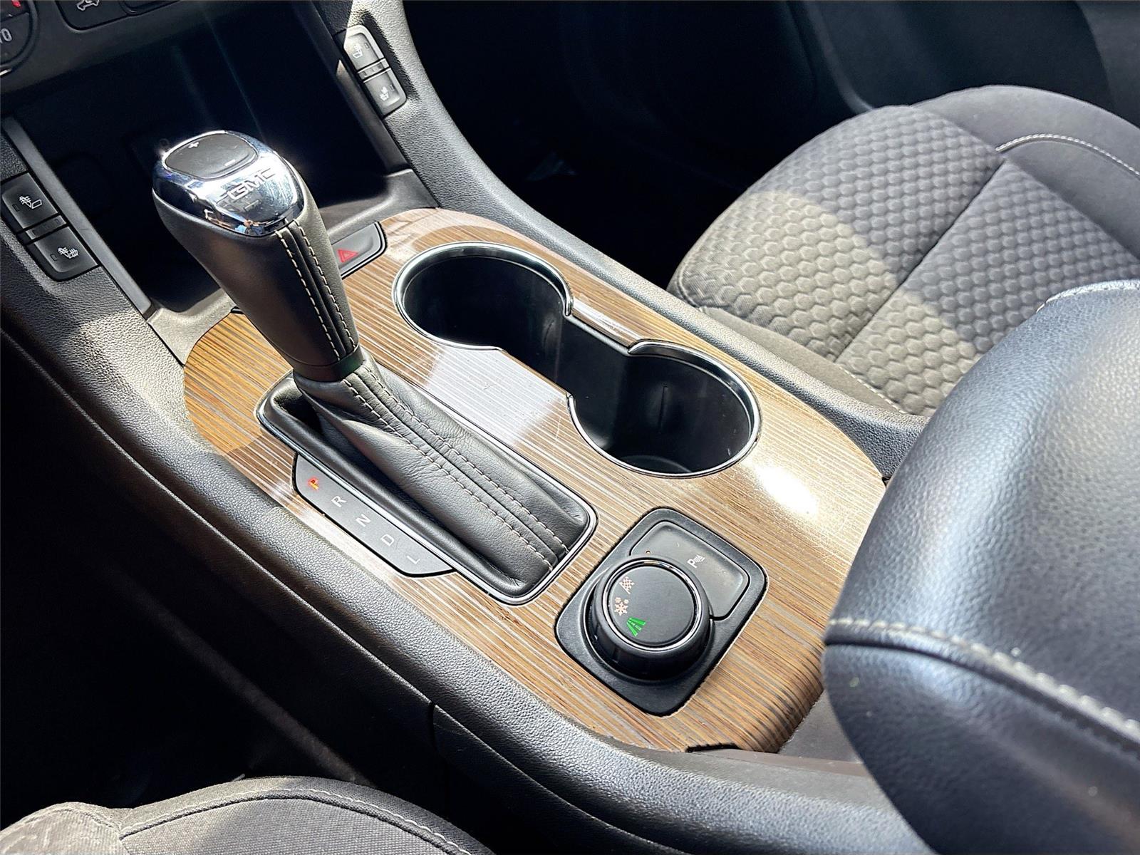 2017 GMC Acadia SLE