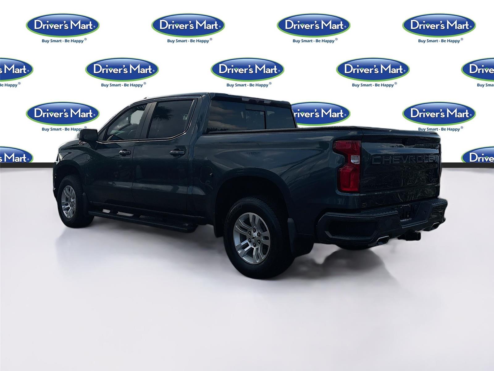 2020 Chevrolet Silverado 1500 RST photo 3