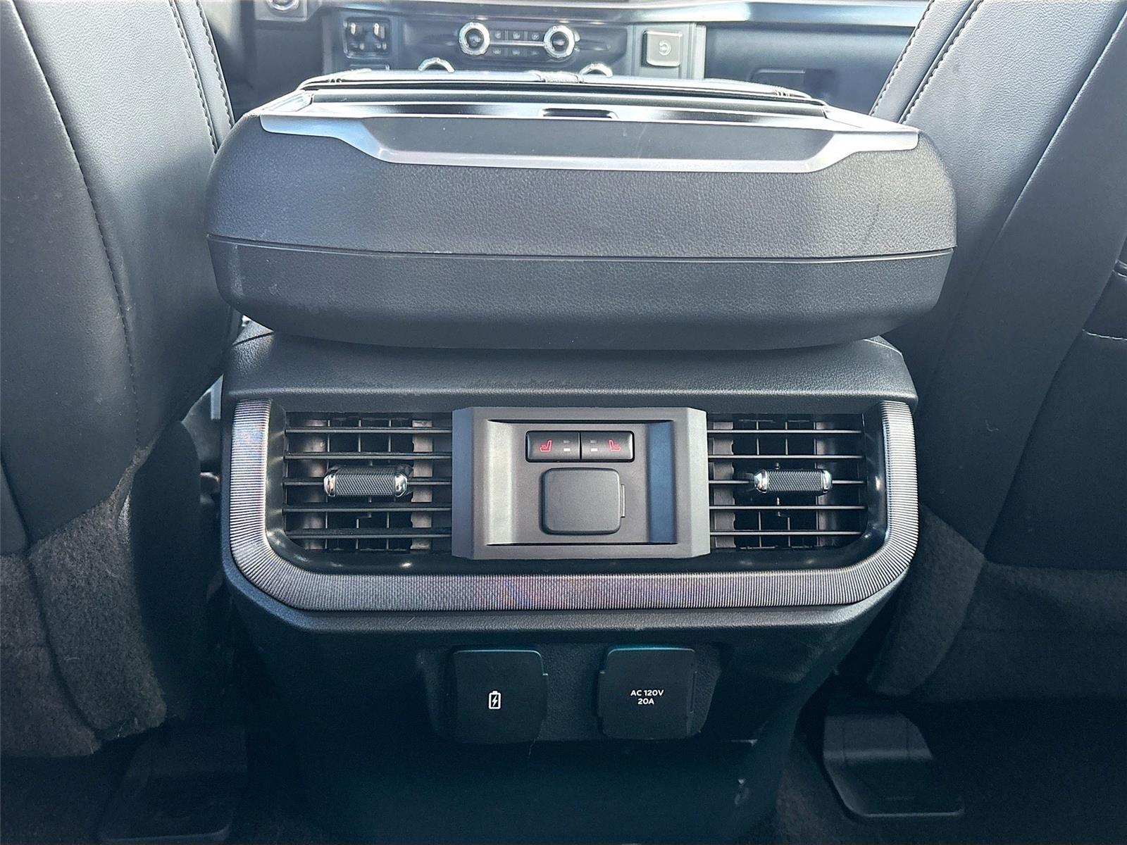 2023 Ford F-150 Platinum photo 24