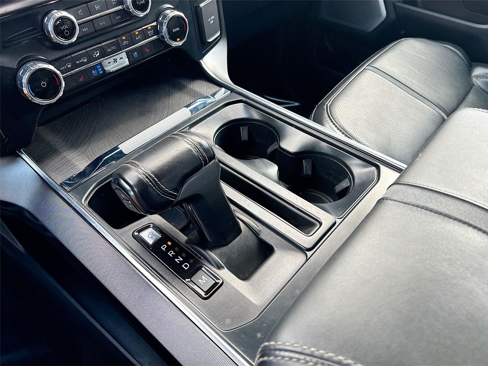 2023 Ford F-150 Platinum photo 14