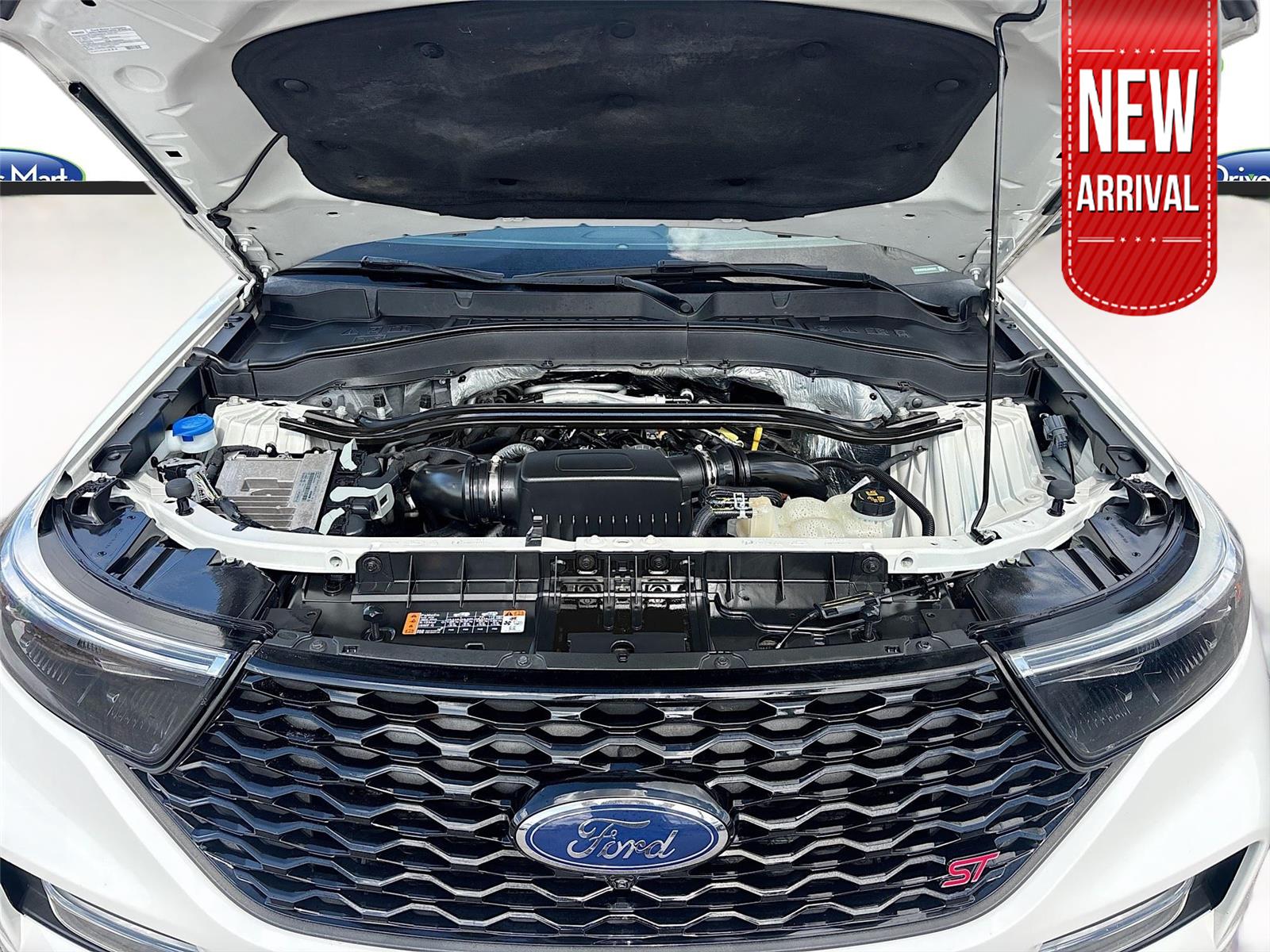 2020 Ford Explorer ST photo 31