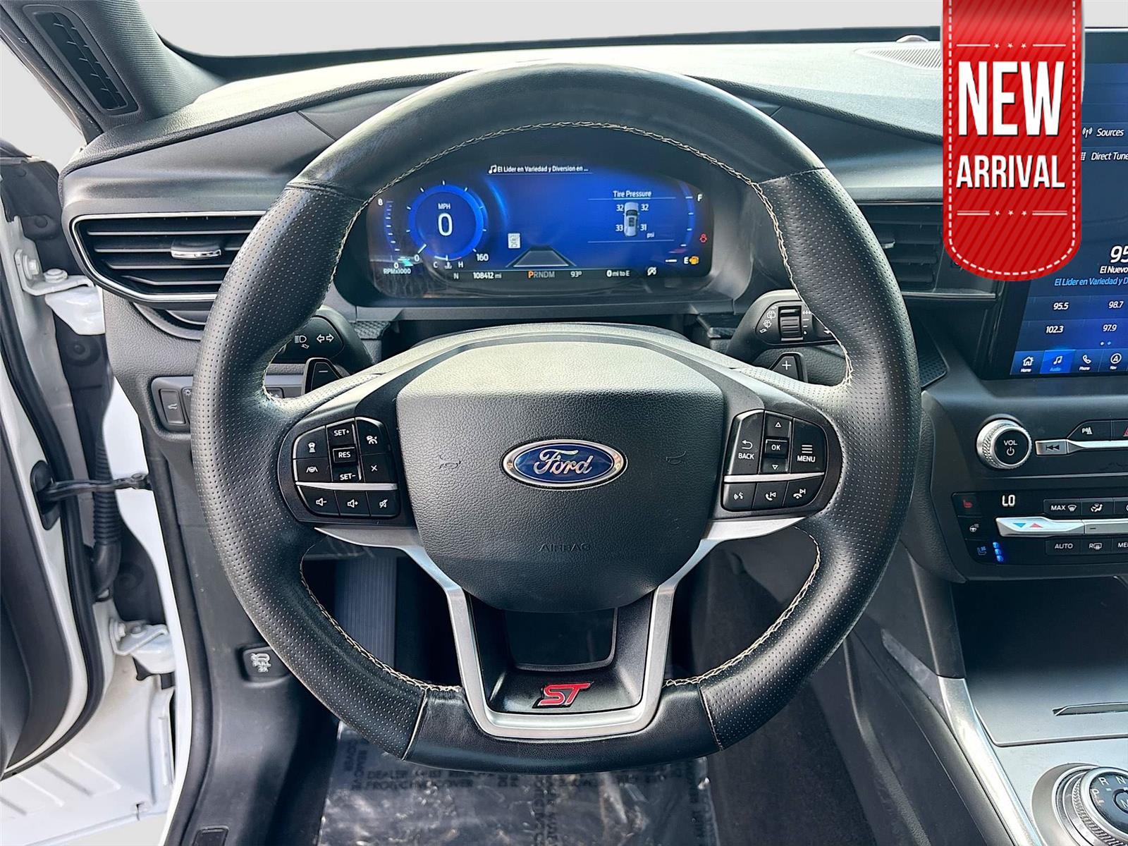 2020 Ford Explorer ST photo 10