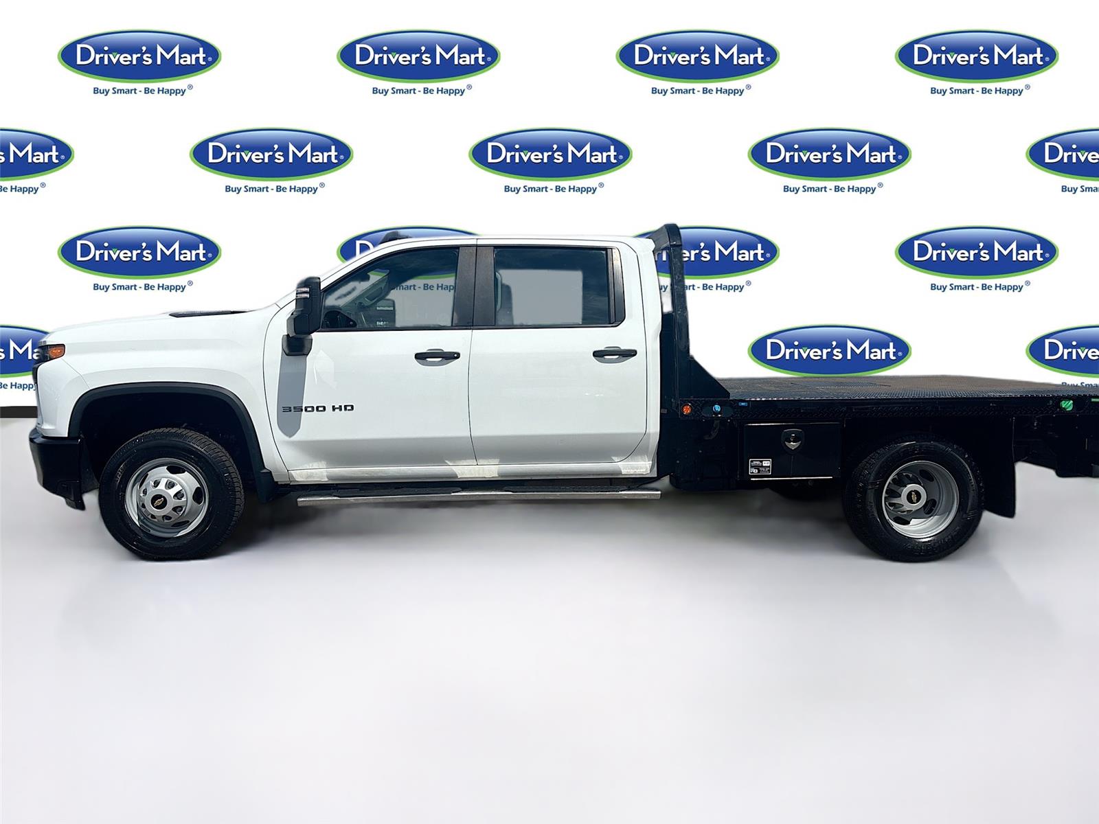 2023 Chevrolet Silverado 3500HD CC Work Truck