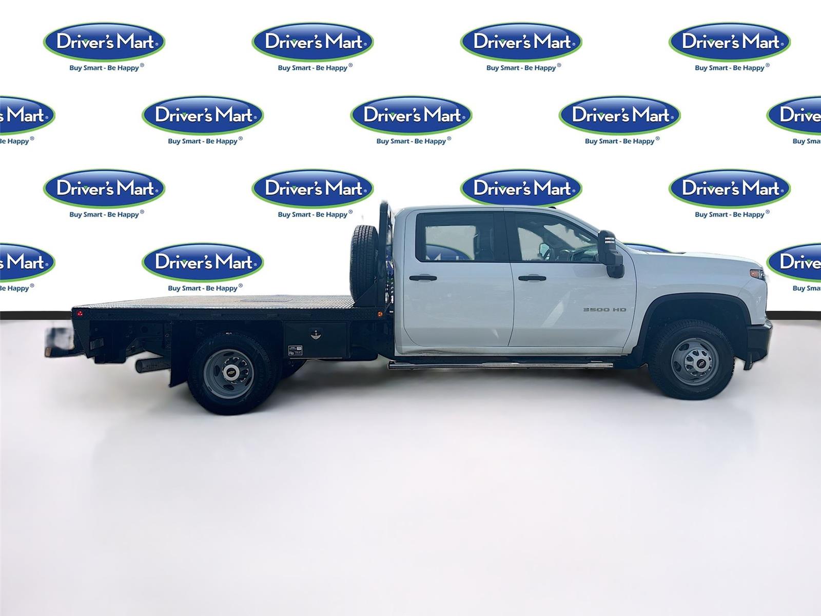 2023 Chevrolet Silverado 3500HD CC Work Truck