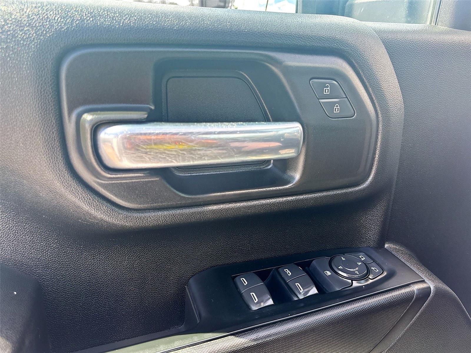 2023 Chevrolet Silverado 3500HD CC Work Truck