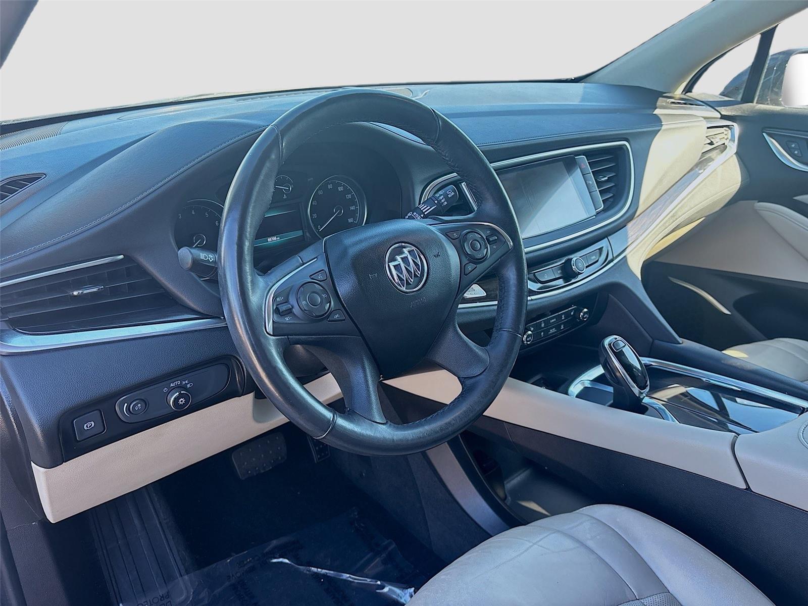 2018 Buick Enclave Essence photo 8
