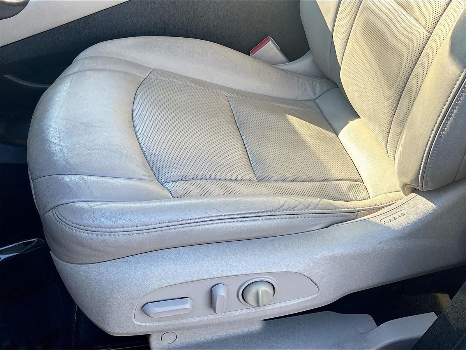 2018 Buick Enclave Essence photo 17