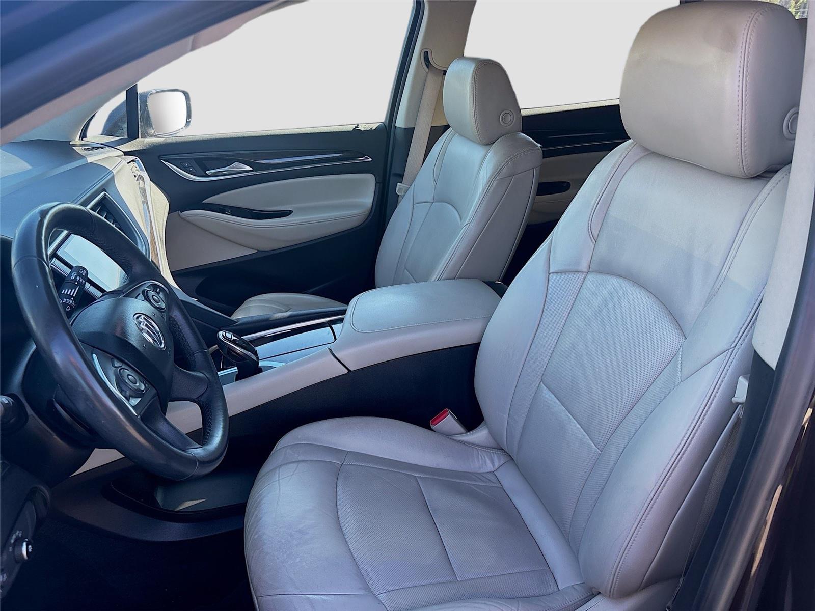 2018 Buick Enclave Essence photo 19
