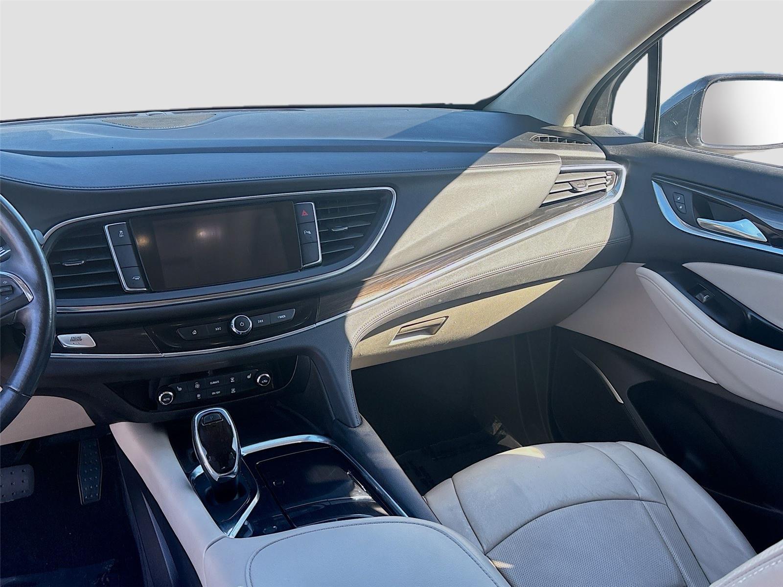 2018 Buick Enclave Essence photo 21