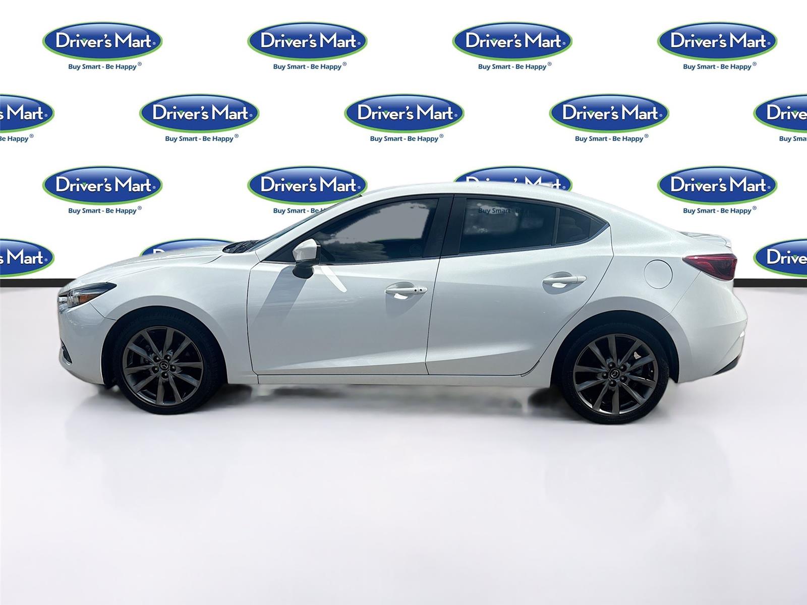 2018 Mazda Mazda3 Grand Touring photo 3