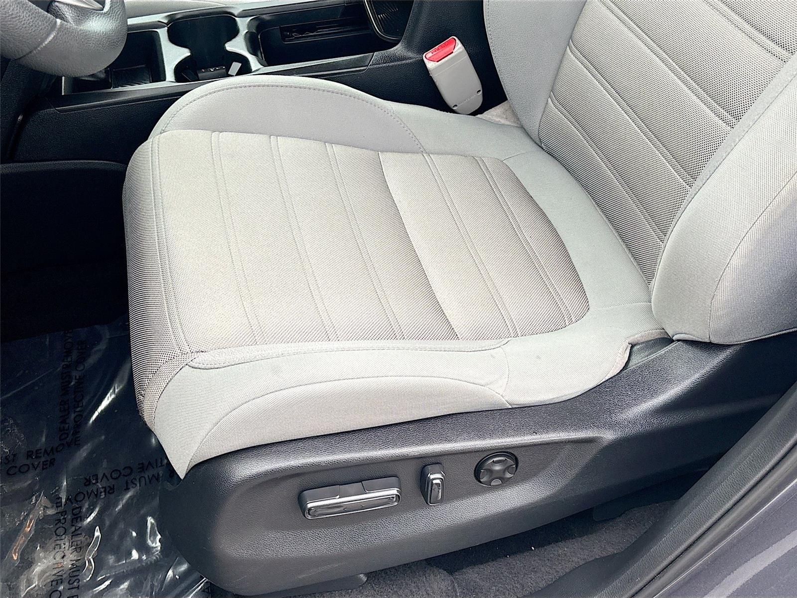 2017 Honda CR-V EX photo 9
