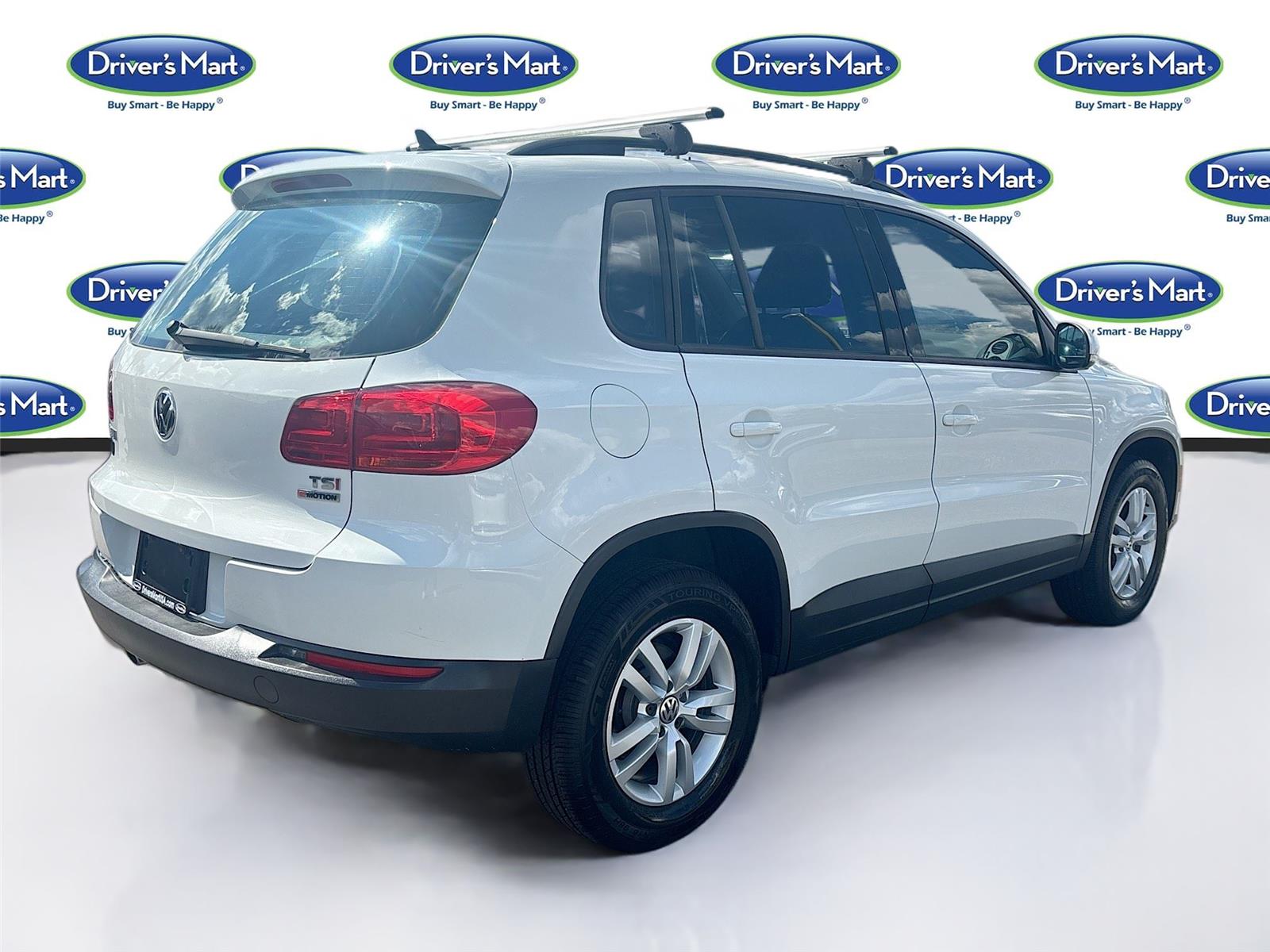 2017 Volkswagen Tiguan S Limited photo 4
