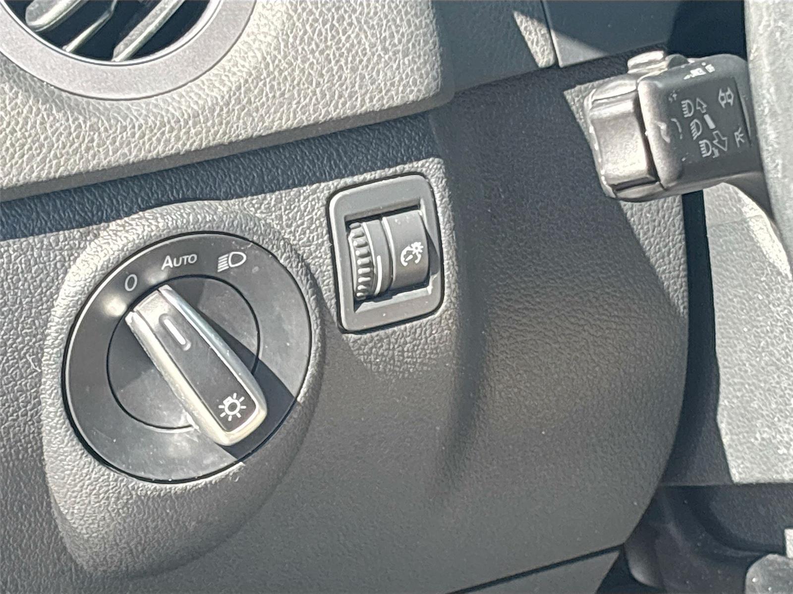 2017 Volkswagen Tiguan S