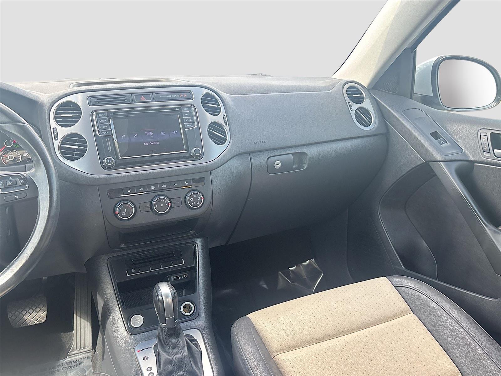 2017 Volkswagen Tiguan S