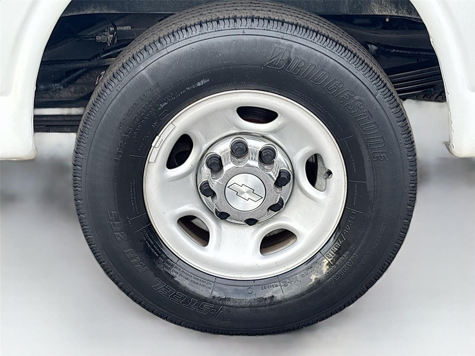 2019 Chevrolet Express Passenger LT