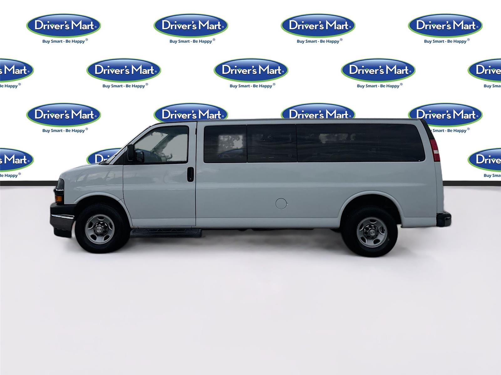 2019 Chevrolet Express Passenger LT