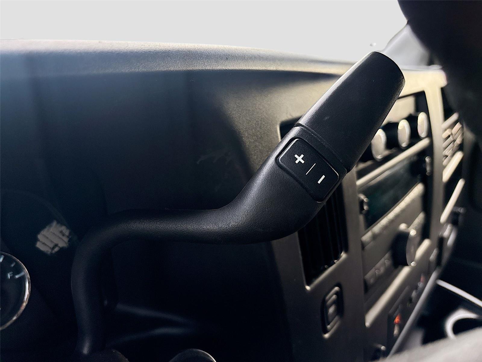 2019 Chevrolet Express Passenger LT