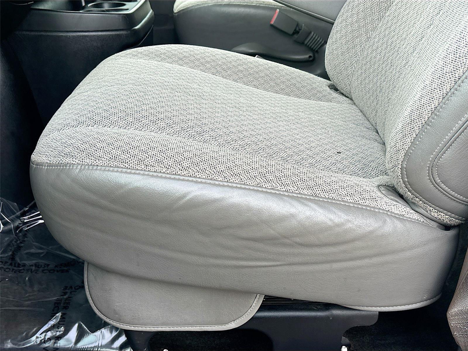 2019 Chevrolet Express Passenger LT