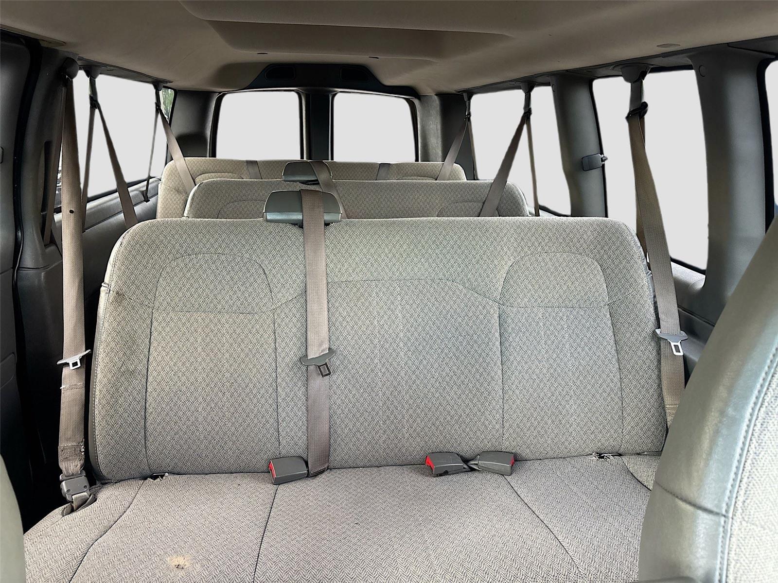 2019 Chevrolet Express Passenger LT