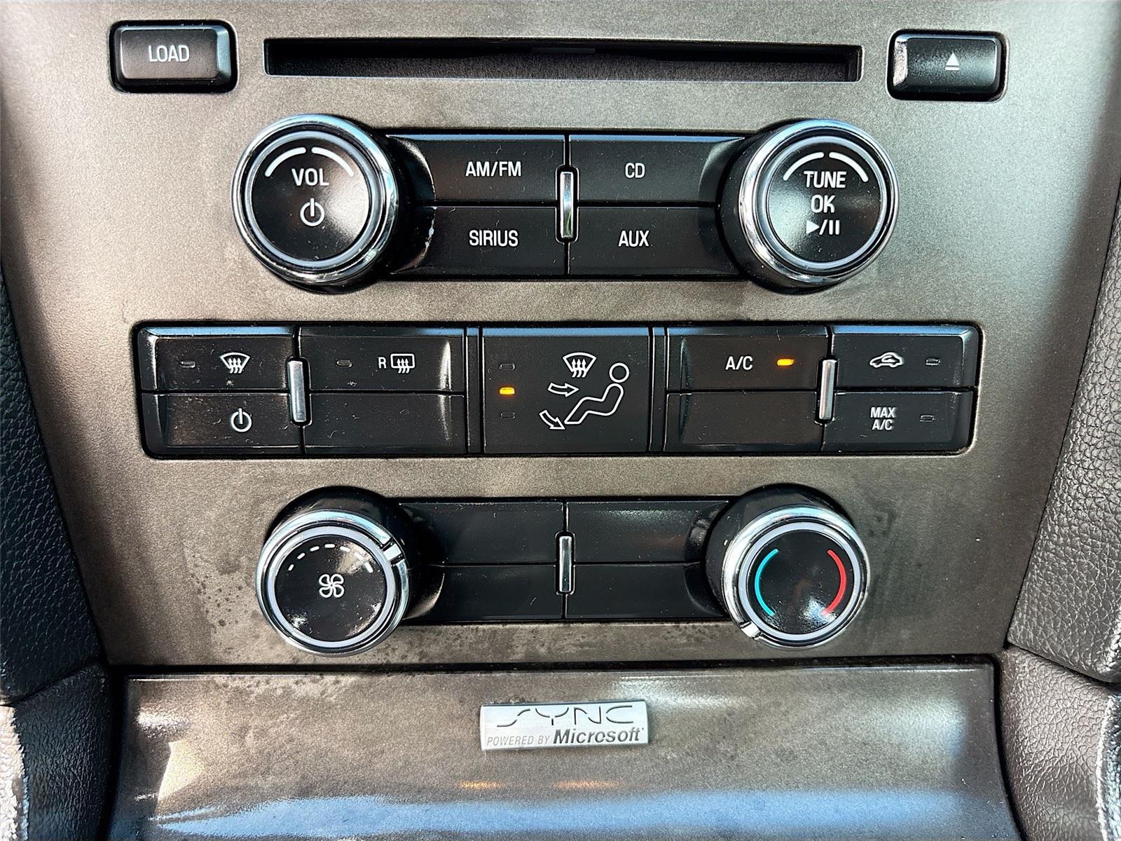 2013 Ford Mustang V6 Premium