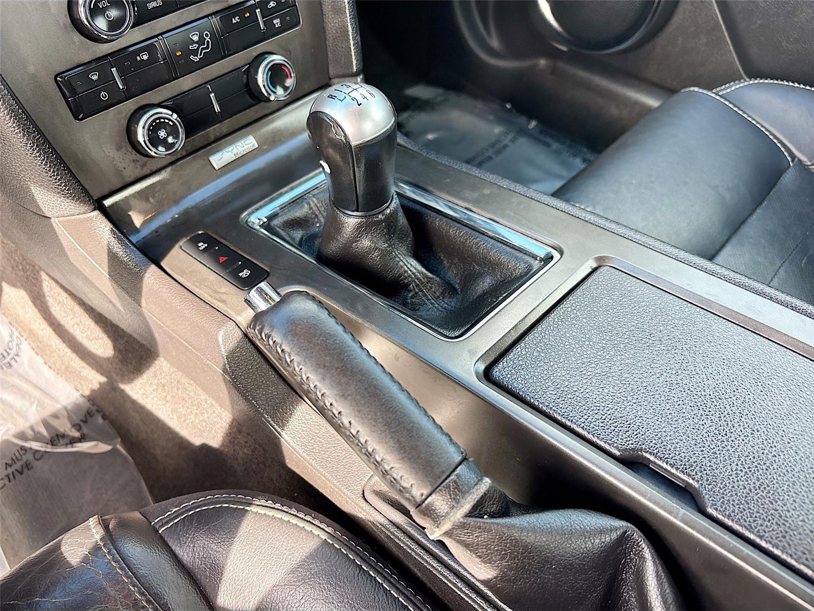 2013 Ford Mustang V6 Premium