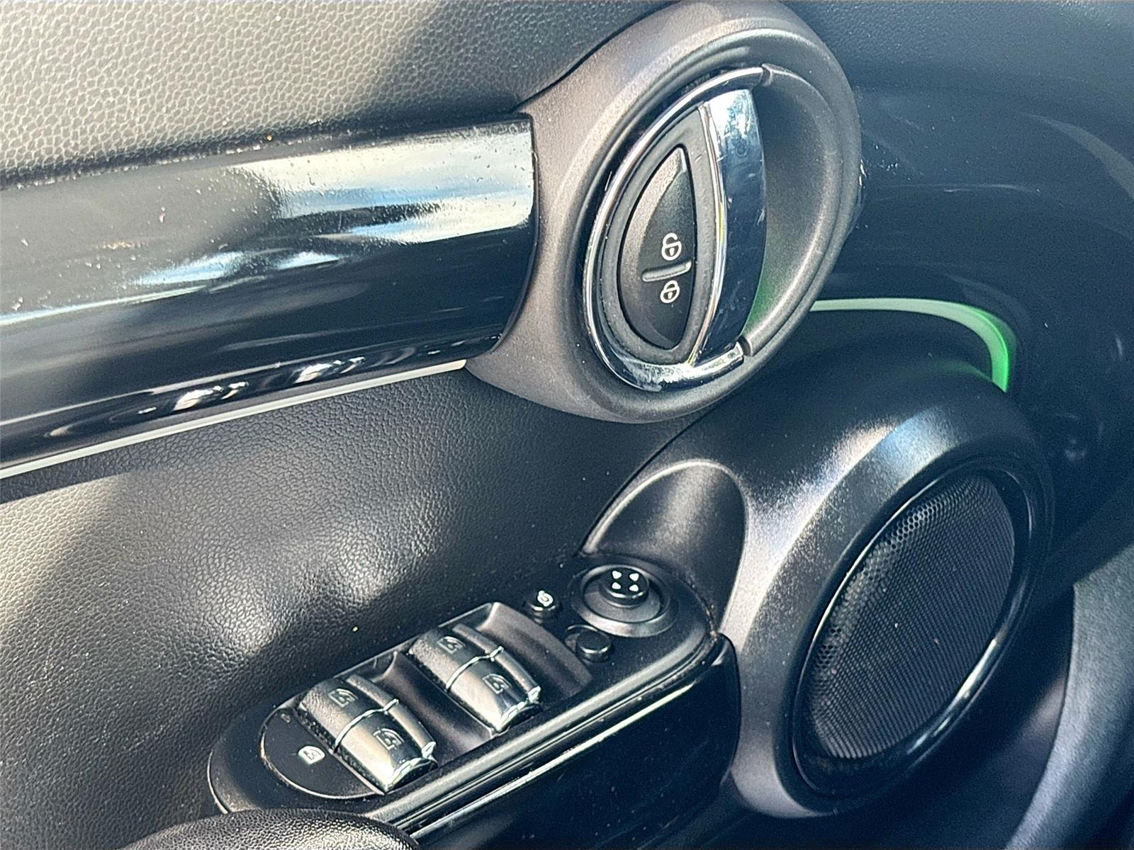 2016 MINI Cooper Hardtop 4 Door S