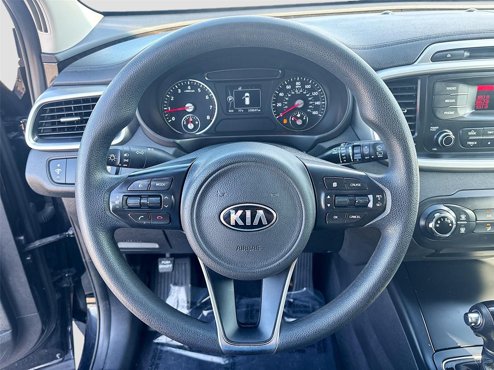 2016 Kia Sorento L