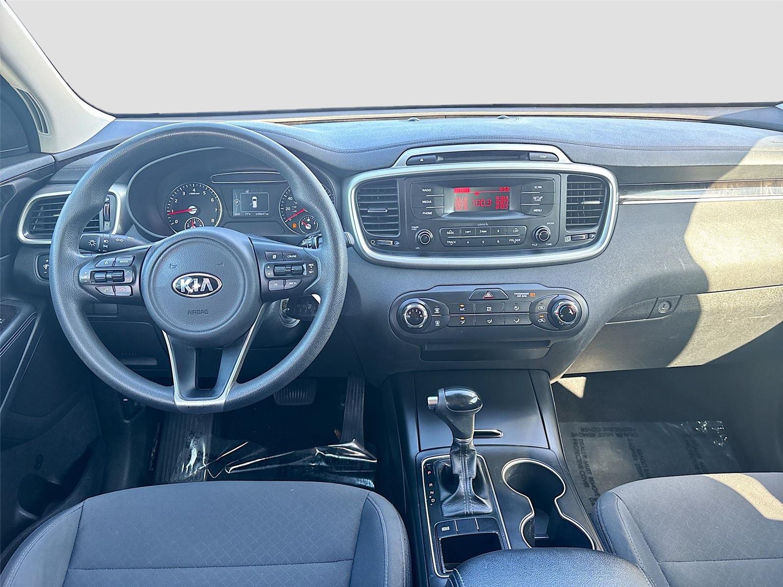 2016 Kia Sorento L