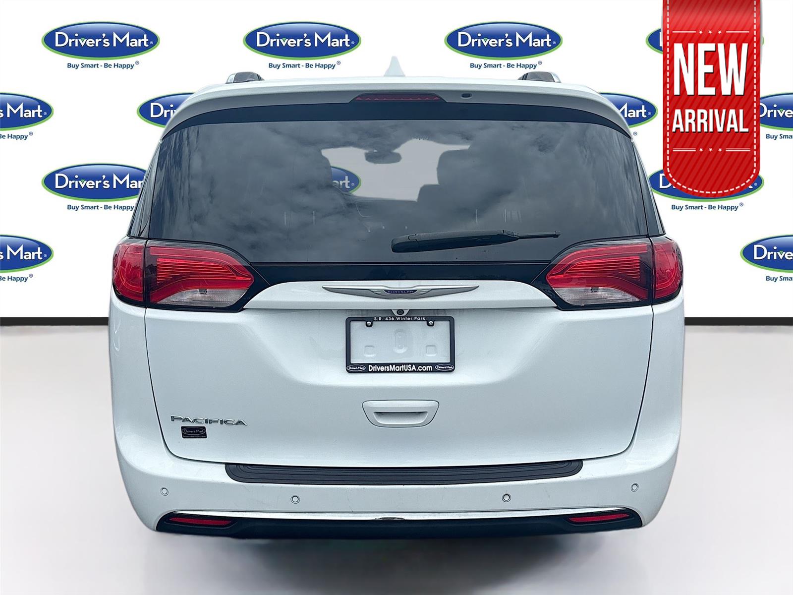 2019 Chrysler Pacifica Touring L photo 4