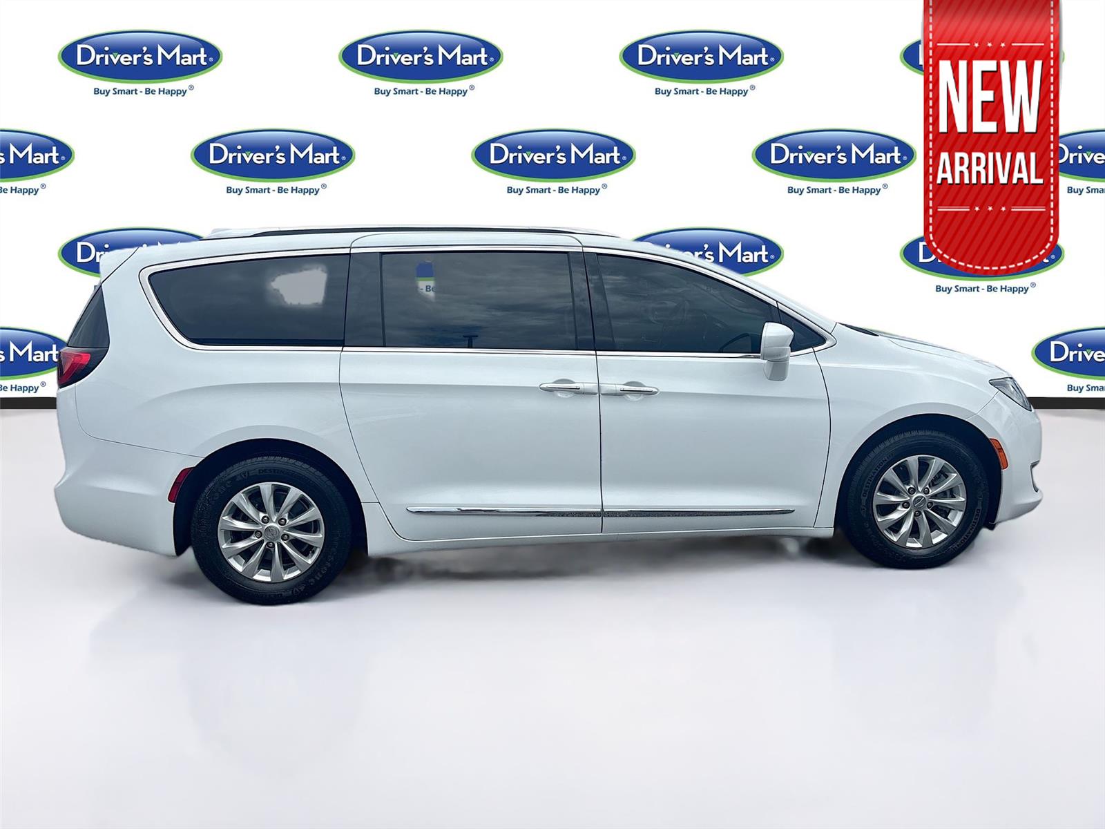 2019 Chrysler Pacifica Touring L photo 6