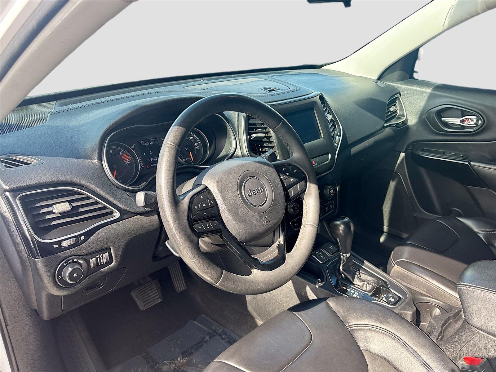 2020 Jeep Cherokee Altitude photo 5