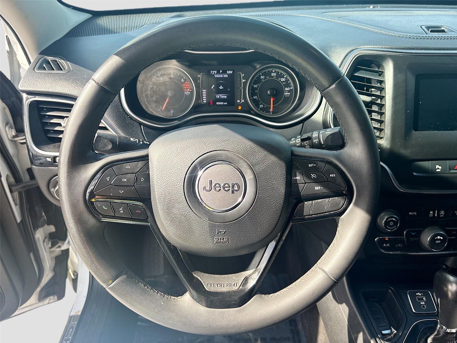 2020 Jeep Cherokee Altitude photo 7