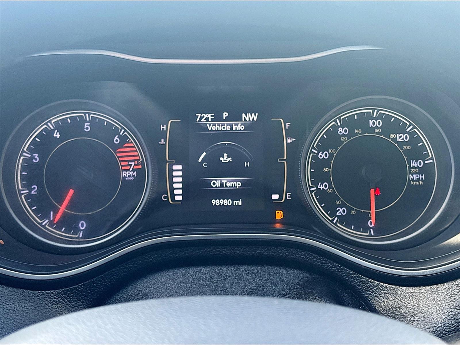 2020 Jeep Cherokee Altitude photo 8