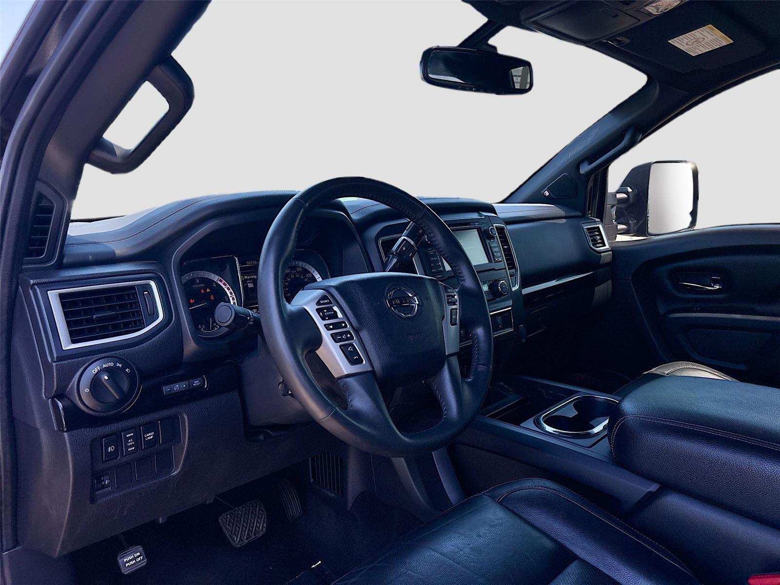 2018 Nissan Titan XD SL