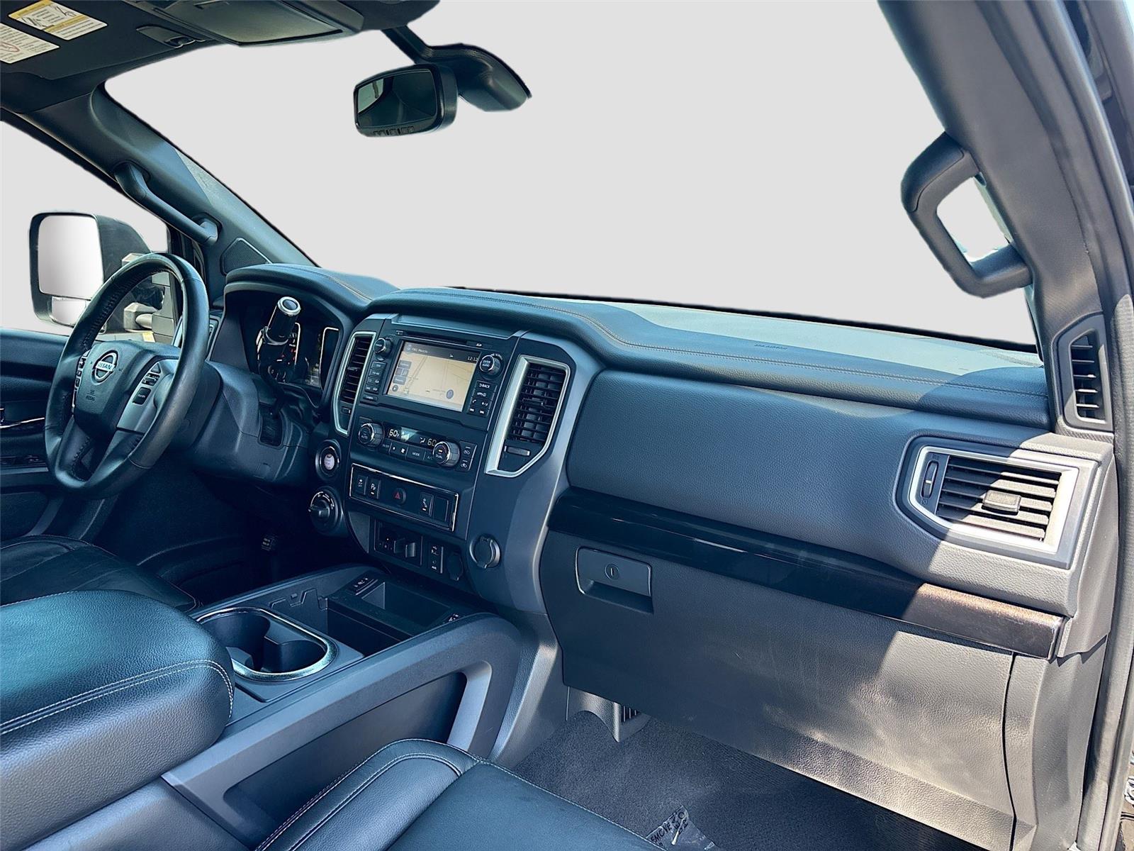 2018 Nissan Titan XD SL